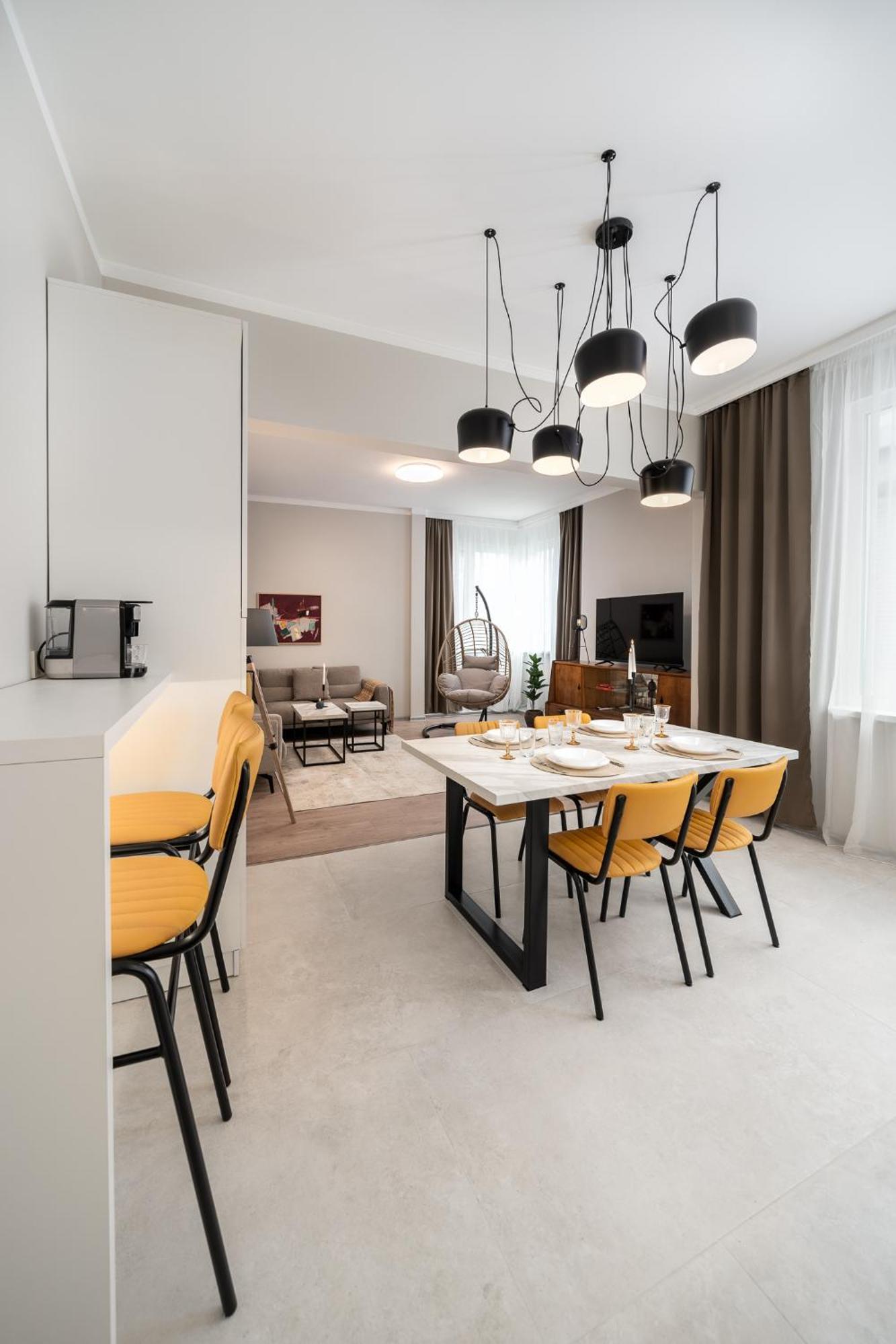 Bright & Sunny Stylish Apt With 2Bdr And 2Bth Szófia Kültér fotó